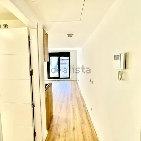 Estudios Homer Y Disney Con Piscina Olimpica Climatizada, Exterior,Gimnasio, Coworking, Netflix Y Wifi Gratis San Sebastián de los Reyes Exterior photo