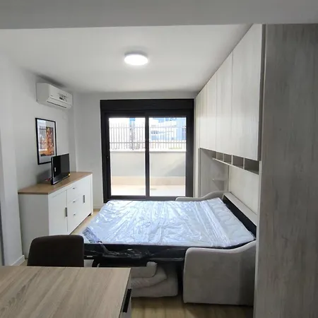 Estudios Homer Y Disney Con Piscina Olimpica Climatizada, Exterior,Gimnasio, Coworking, Netflix Y Wifi Gratis San Sebastián de los Reyes Exterior photo