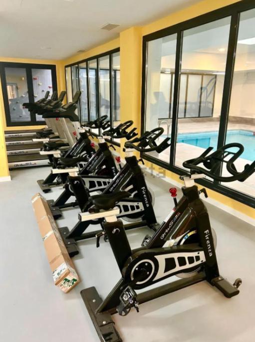 Appartement Estudios Homer Y Con Piscina Olimpica Climatizada, Exterior,gimnasio, Coworking, Netflix Y Wifi Gratis
