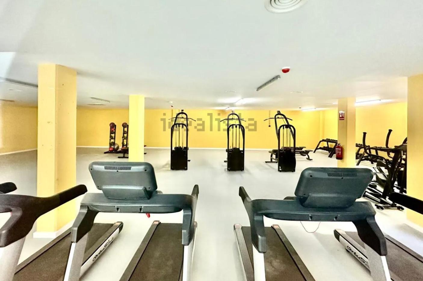 Estudios Homer Y Con Piscina Olimpica Climatizada, Exterior,gimnasio, Coworking, Netflix Y Wifi Gratis Appartement